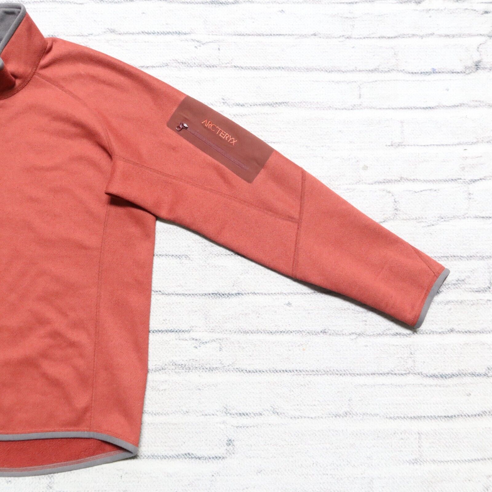 Arcteryx Polartec Pullover Sweater Maroon Vtg