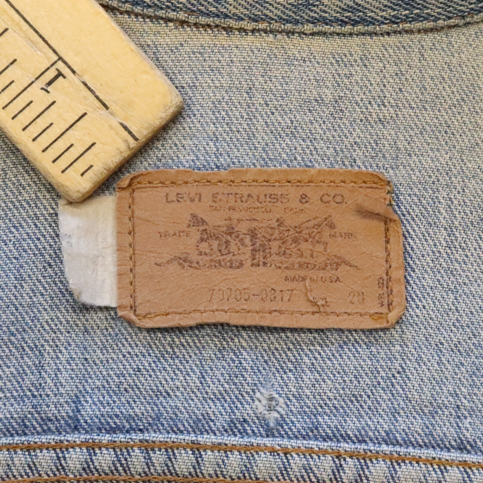 Vintage 70s Levis Orange Tab PatchesTrucker Denim Jacket Made in USA