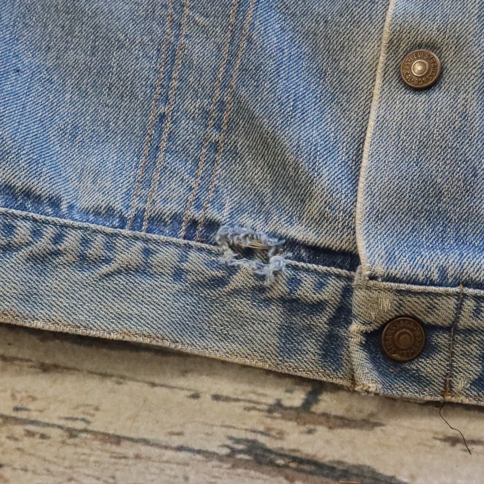 Vintage 70s Levis Orange Tab PatchesTrucker Denim Jacket Made in USA