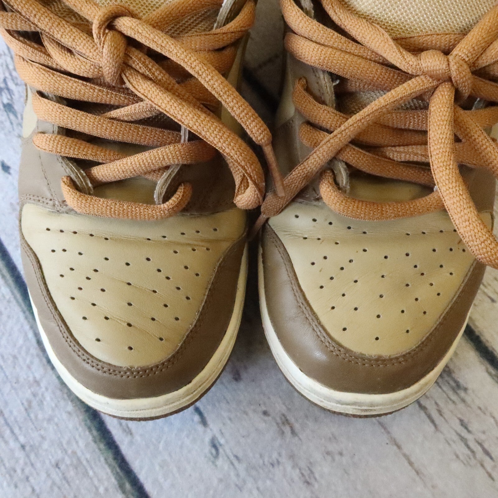 Vintage 2003 Nike Dunk High Maple Shoes 304717-222 Size 11