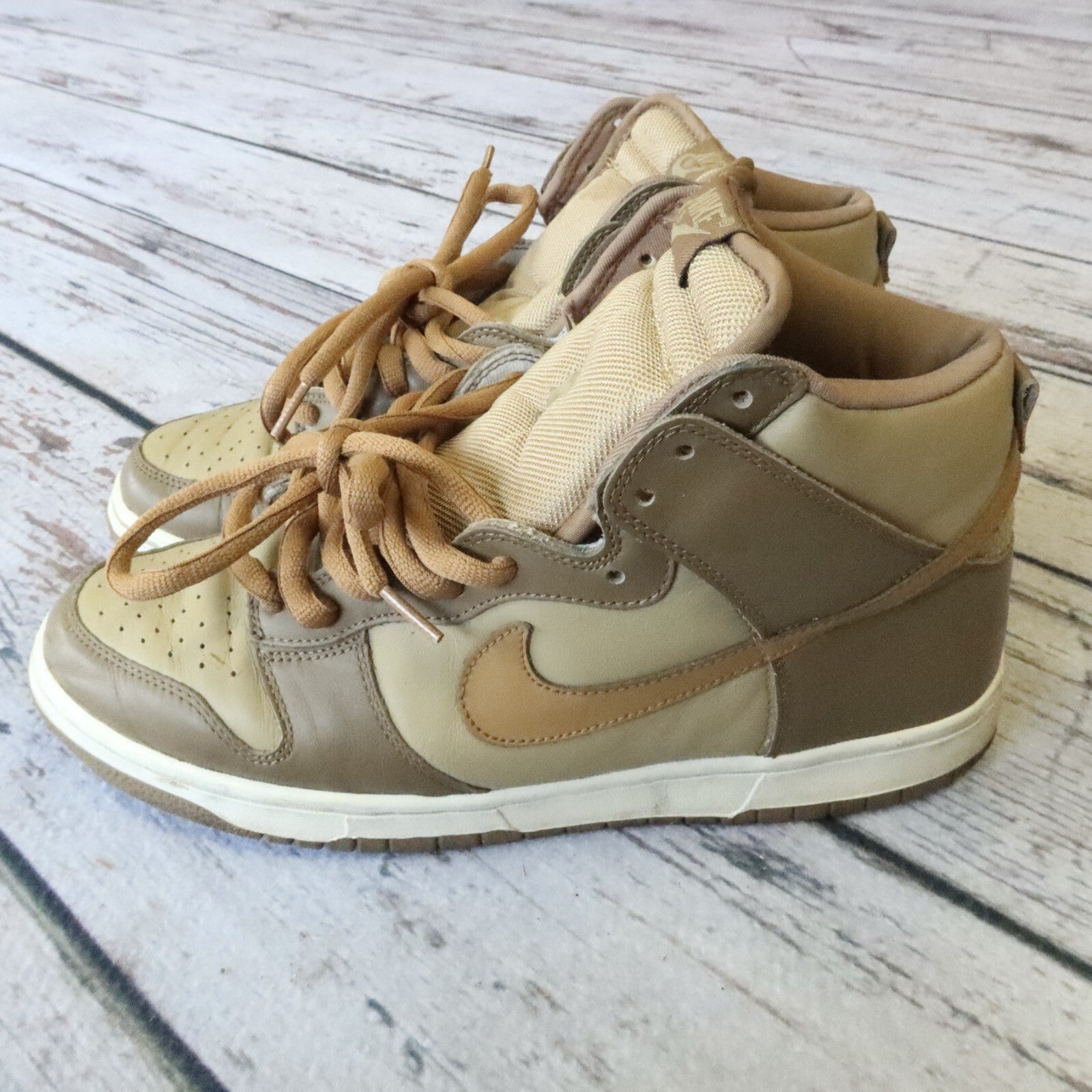 Vintage 2003 Nike Dunk High Maple Shoes 304717-222 Size 11