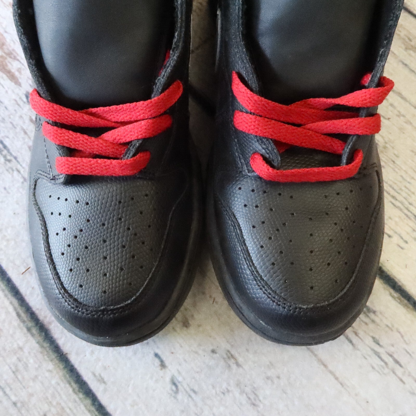 Vintage 2003 Nike Dunk High NERD Pharrell Shoes 308418-001