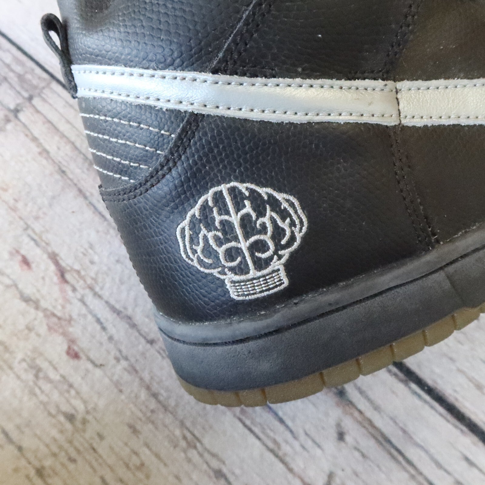 Vintage 2003 Nike Dunk High NERD Pharrell Shoes 308418-001