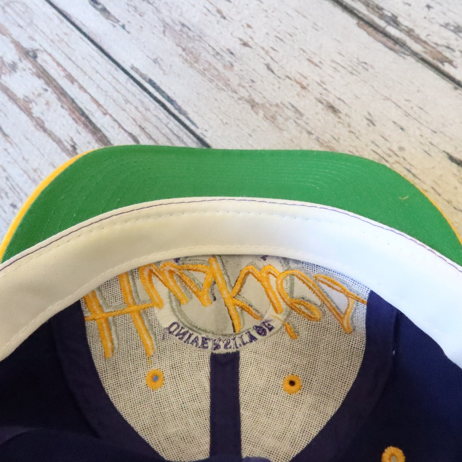 Vintage 90s University of Washington Huskies Snapback Hat The Game